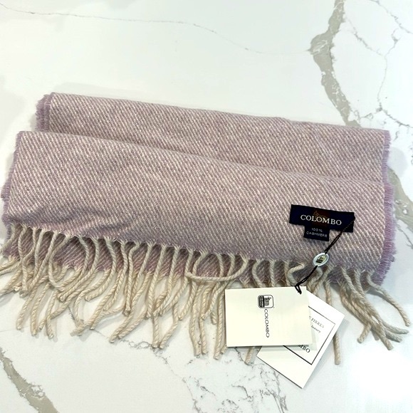 Colombo Accessories - NWT Colombo 100% Cashmere Lavender Purple White Print Scarf Rectangular Fringe